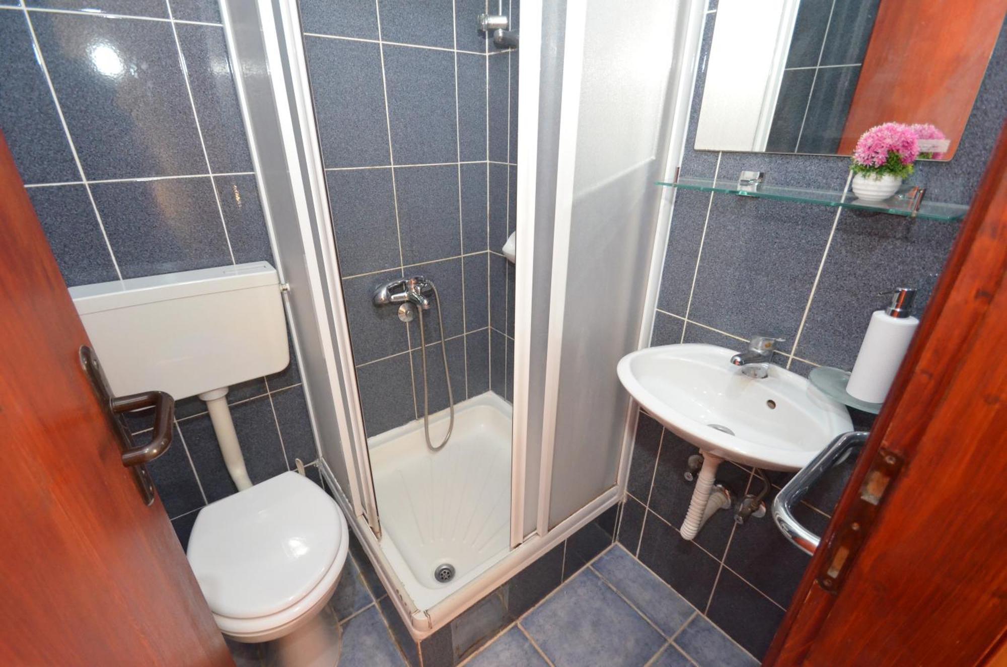 Stradioti Apartments Тиват Екстер'єр фото