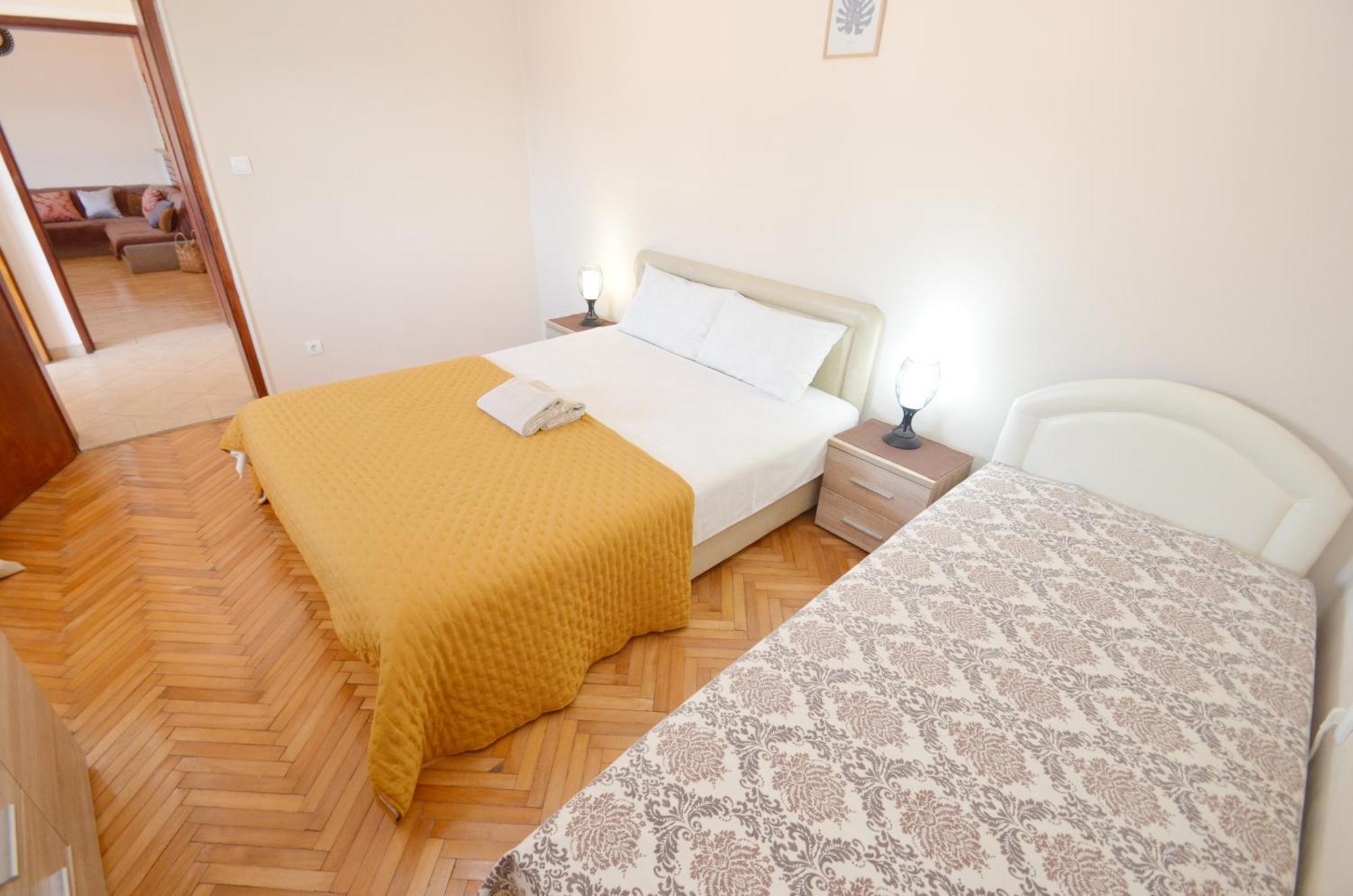 Stradioti Apartments Тиват Екстер'єр фото